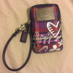 Coach Poppy Wristlet *USED*