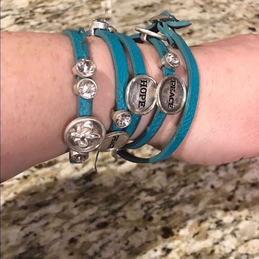 Bracelet