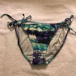 Bathing suit bottoms