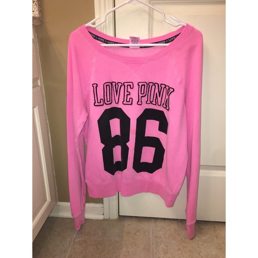 A vs pink sweatshirt