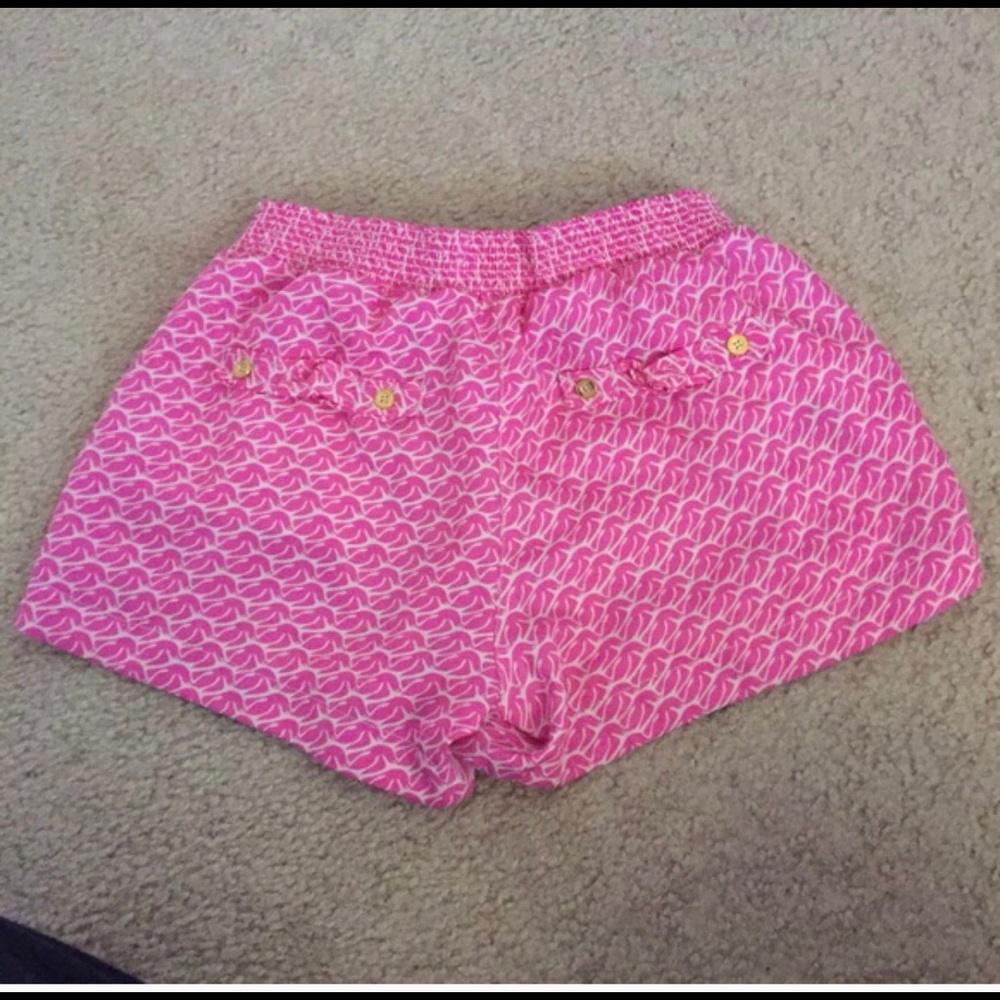 Pink shorts... - Picture 3 of 4