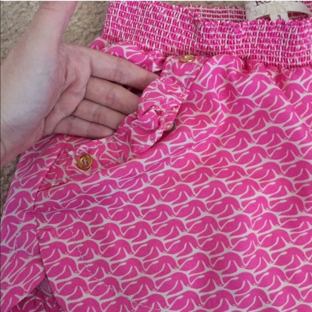 Pink shorts... - Picture 4 of 4