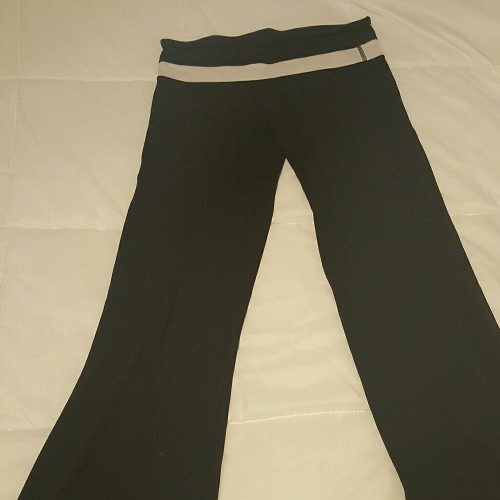 Lululemon wide leg yoga pants