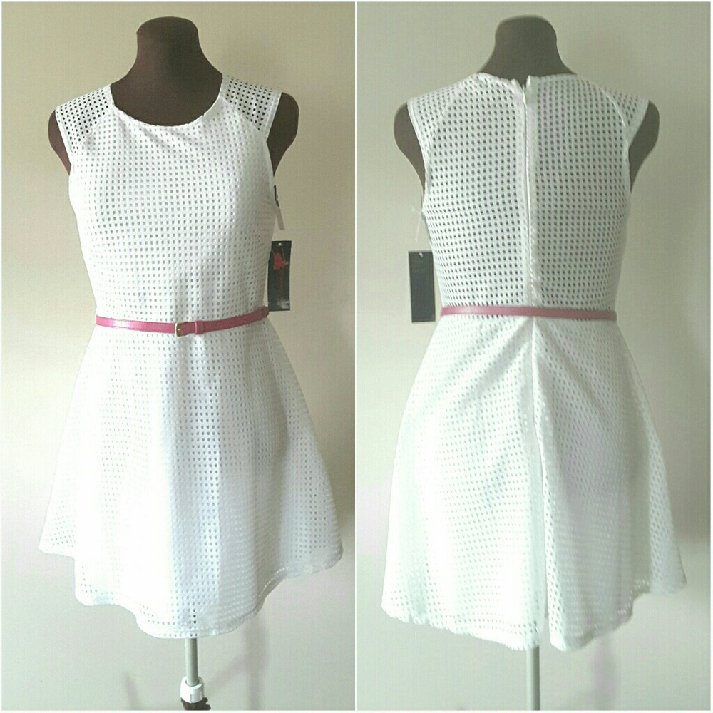 💞💕GLAM DOLL, DESIGNER,  White Ilet Dress👗👜👚👗