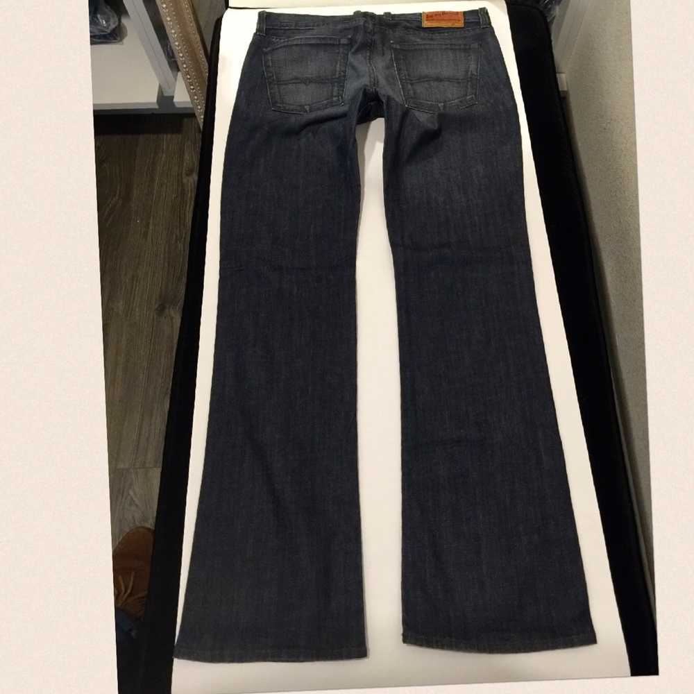 Lucky brand jeans SUNDOWN Jean size 29