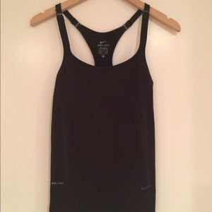Black athletic tank