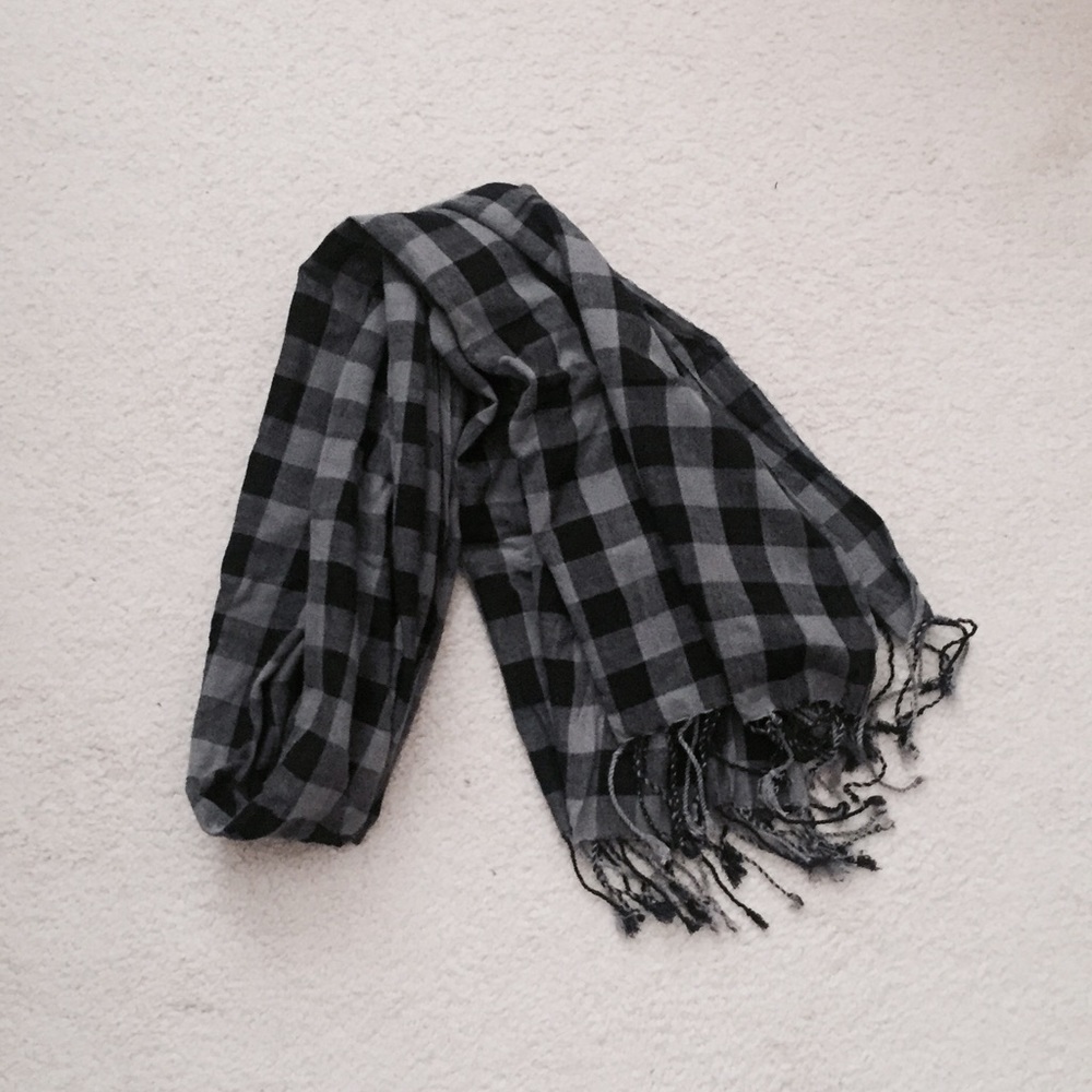 🔴 Black/Gray Scarf