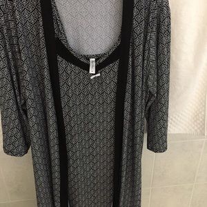 Nightgown & matching robe