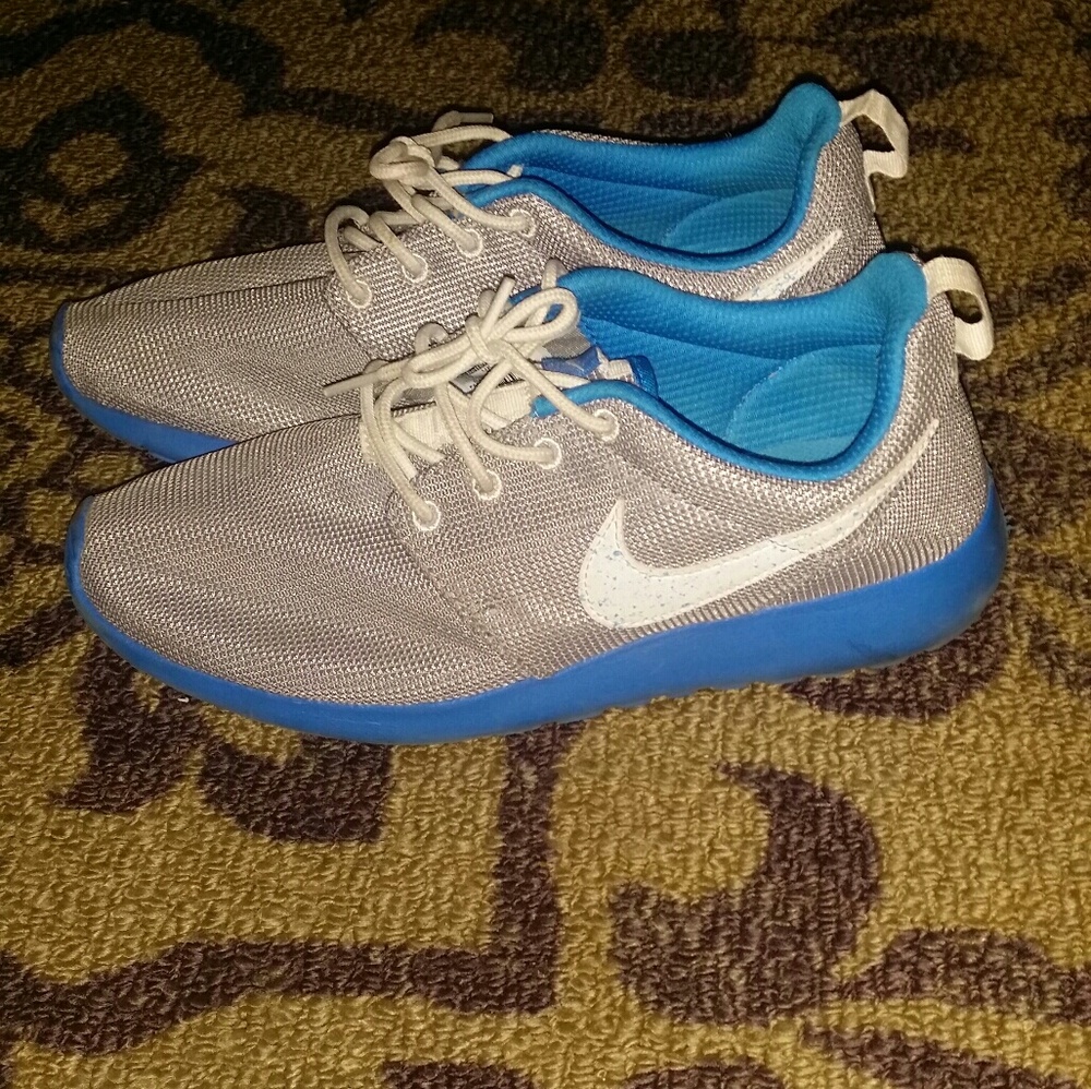 Sold!!!!Nike worn a handful of times