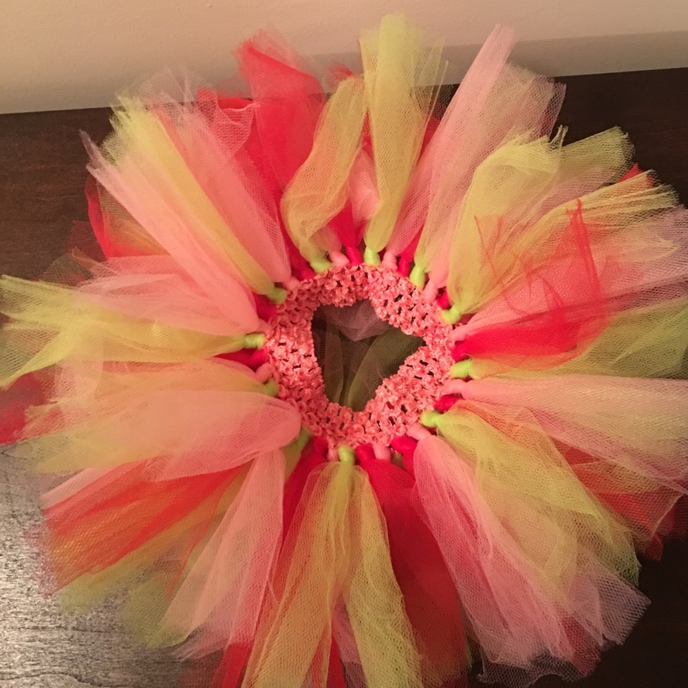 0-3 month tutu - Picture 3 of 3