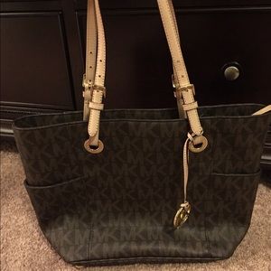 Michael Kors Tote