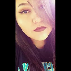 Meet your Posher, Jenni