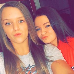 Meet your Posher, Avery