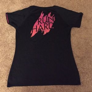 NWOT Under Armour Heat Gear Tee