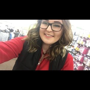 Meet your Posher, Bailey