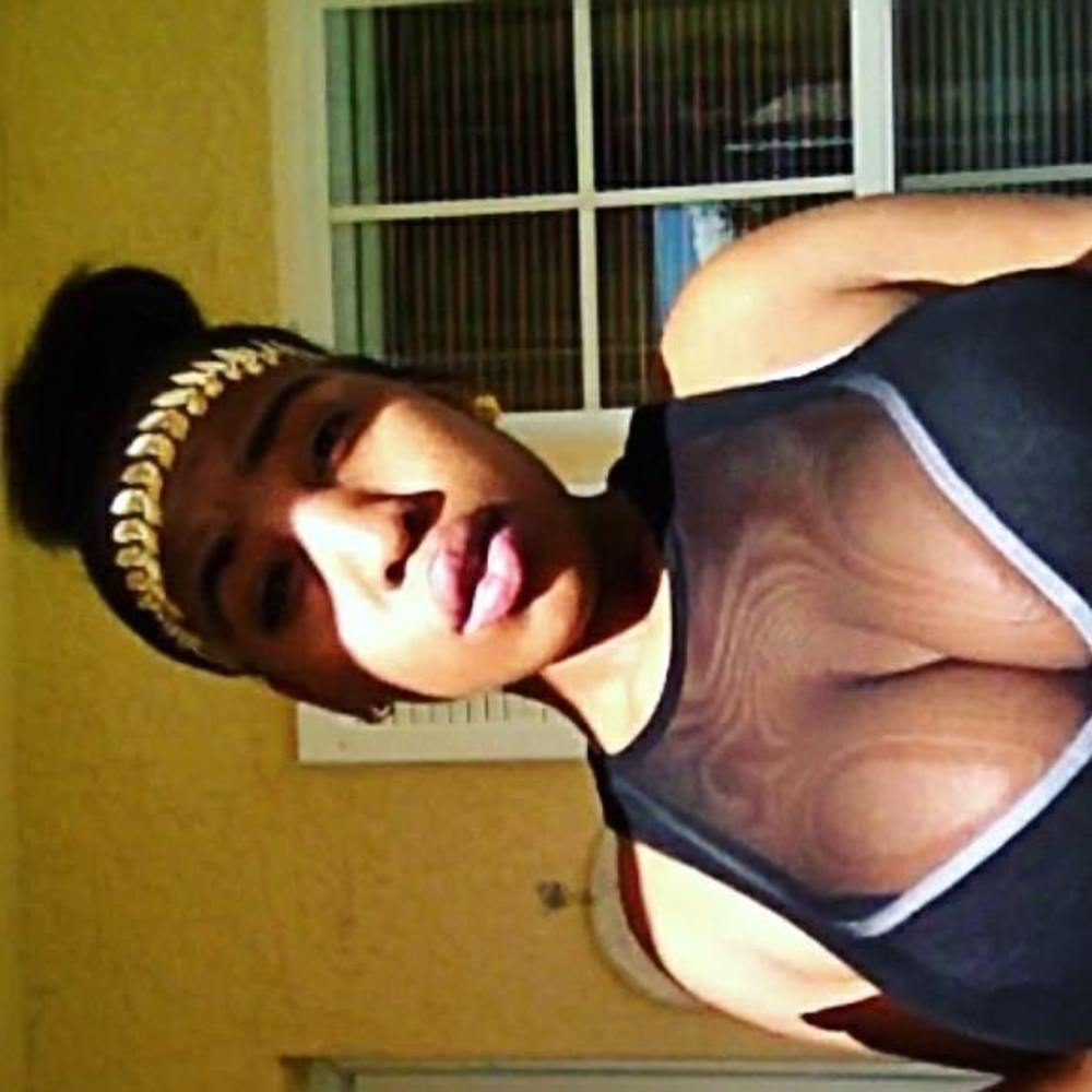 Meet your Posher, Darlene