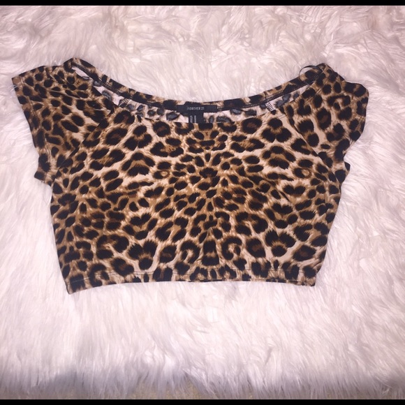 Forever 21 Cheetah Crop Top - Picture 2 of 3