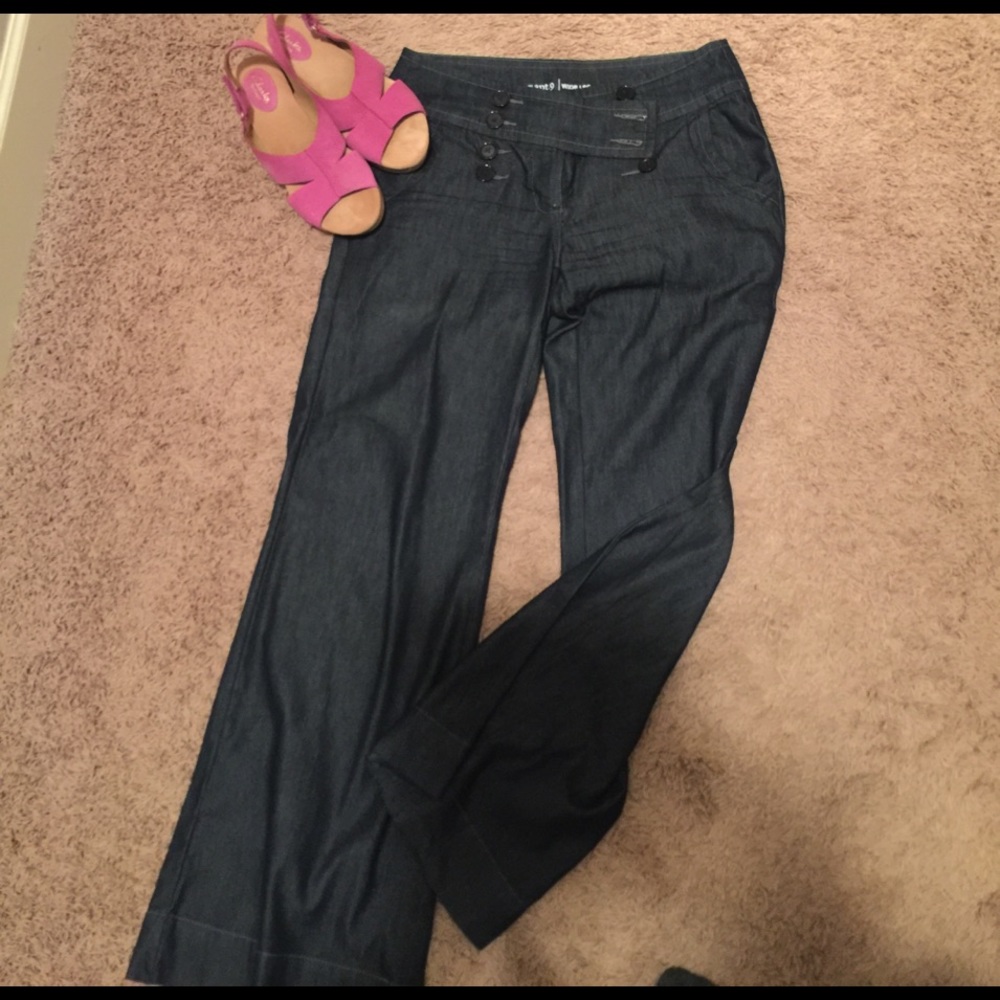 Wide leg Denim pants!