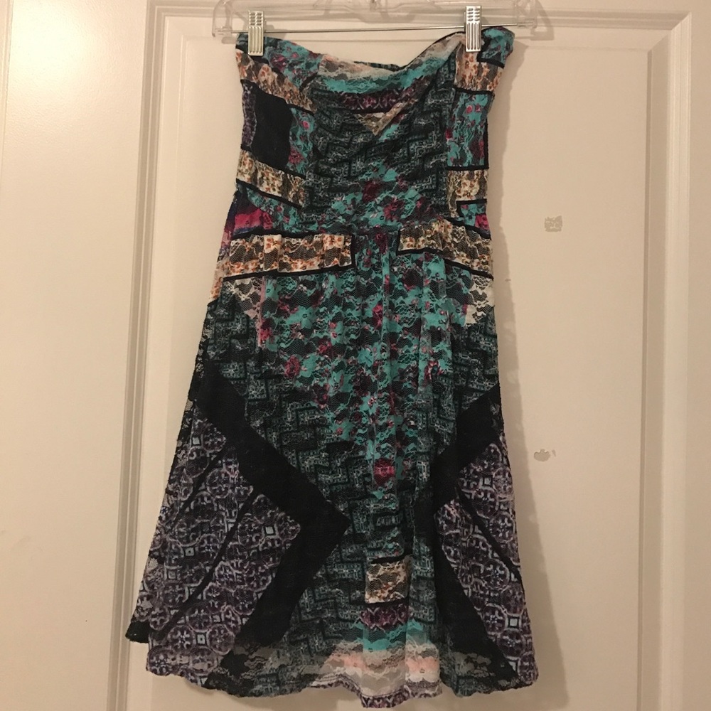 Strapless dress