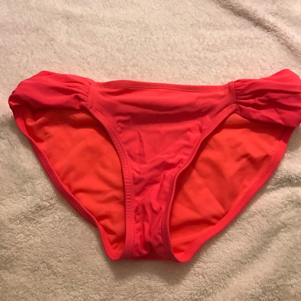 Bathing suit bottoms