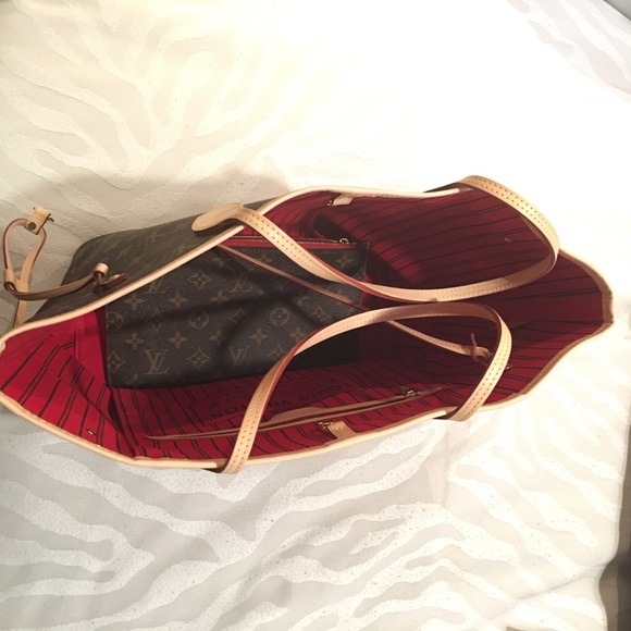 SOLD NWT Louis Vuitton Neverfull MM - Authentic - Picture 2 of 8