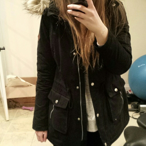 HOLLISTER Winter Coat! - Picture 5 of 5
