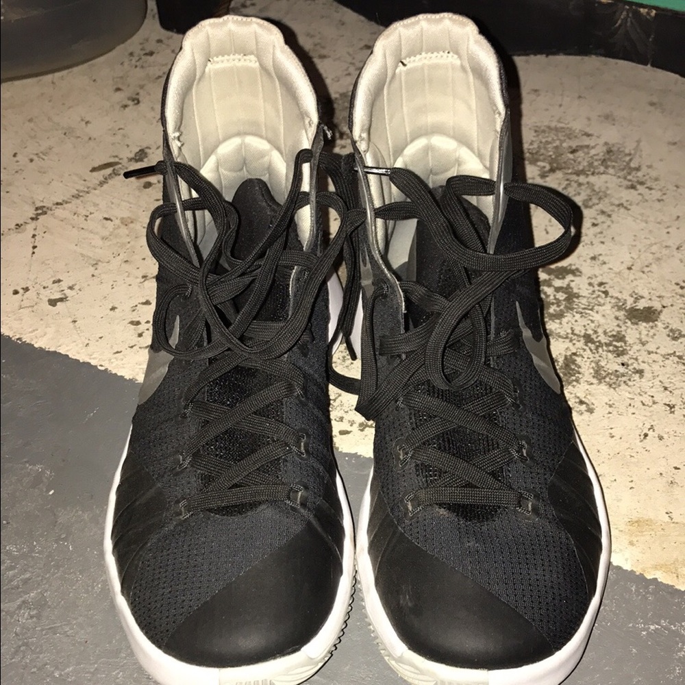 2016 hyper dunks - Picture 2 of 3