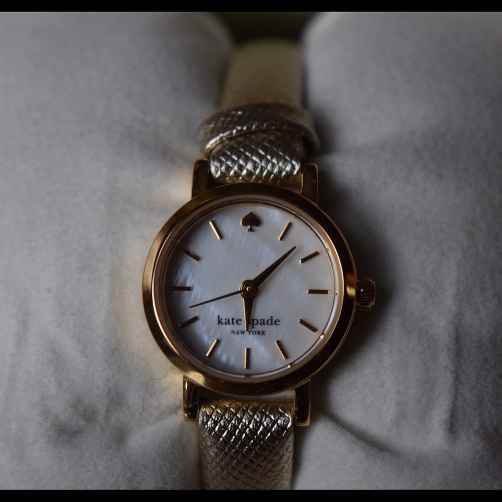 Kate Spade Tiny Metro Mother of Pearl Watch - NEW