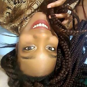 Meet your Posher, Chyncs