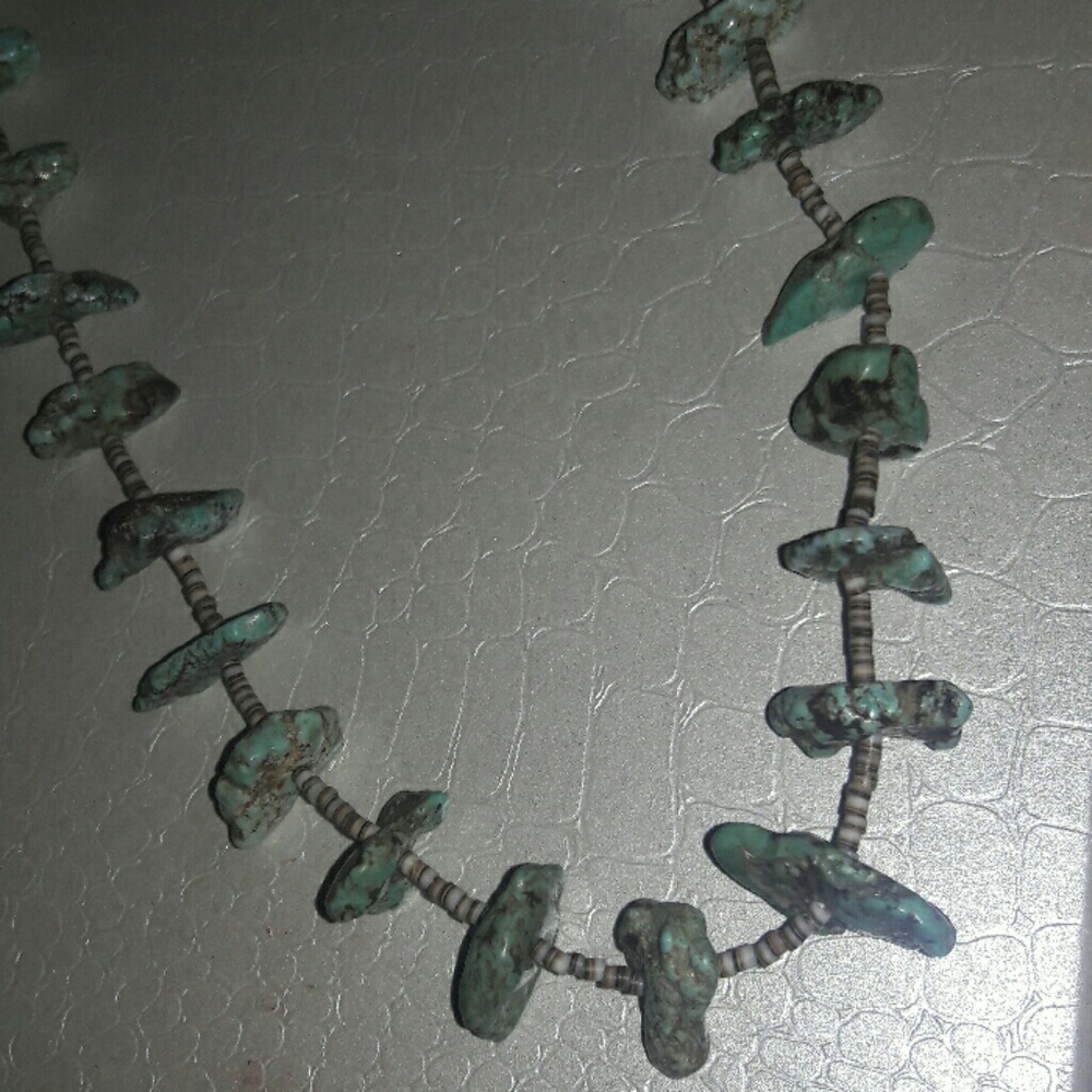Dry Creek turquoise necklace 30" Navajo EUC Gift