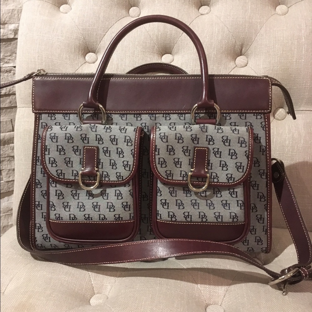 Dooney & Bourke purse