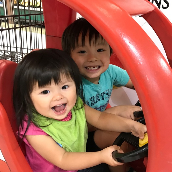 Meet your Posher, Esther - Picture 2 of 2