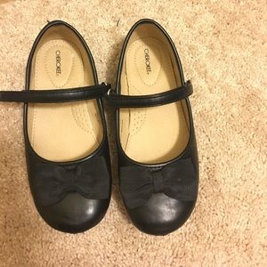 Black like new ballet flats