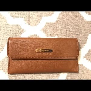 Michael Kors Envelope Wallet