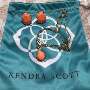 Kendra Scott earrings and necklace set
