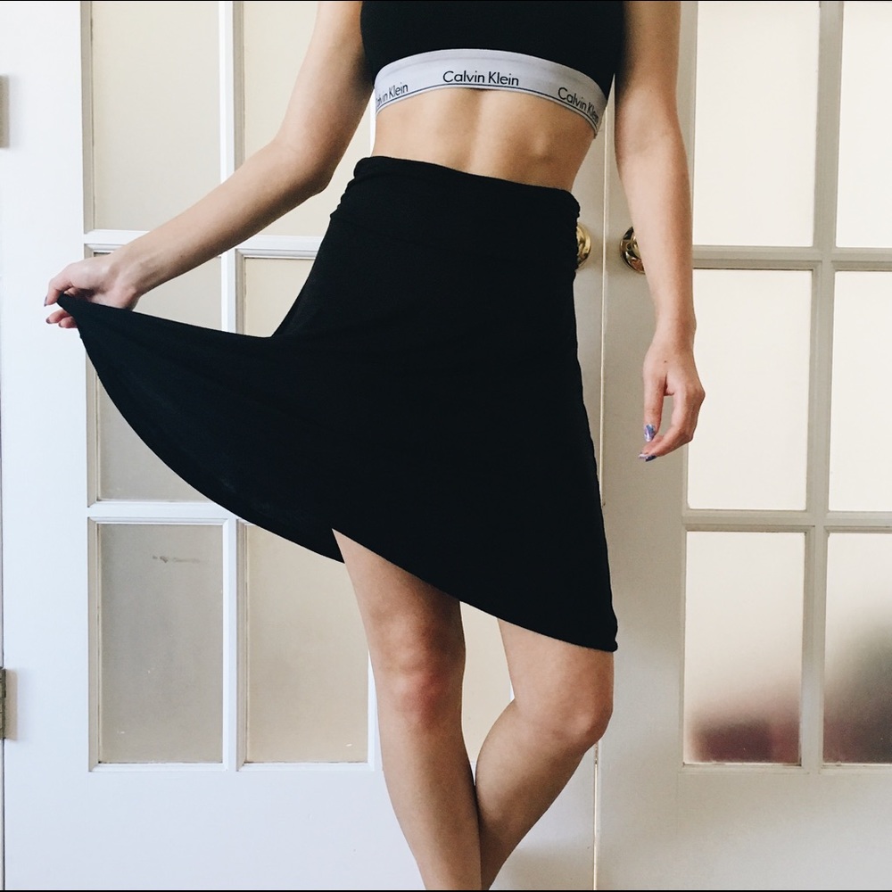 Black Stretchy Skirt
