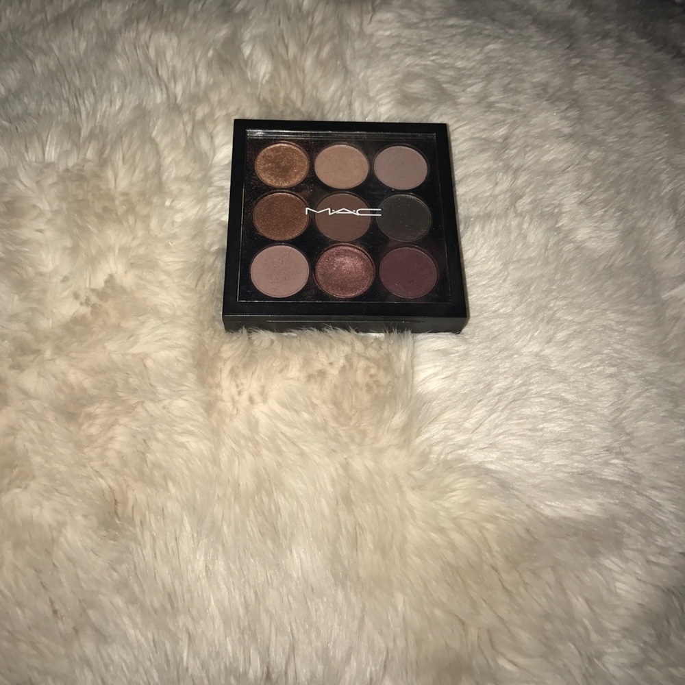 Burgundy Times Nine Mac Palette