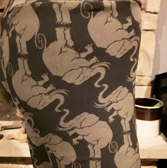 Lularoe Unicorn Rare Elephant leggings - Picture 3 of 4