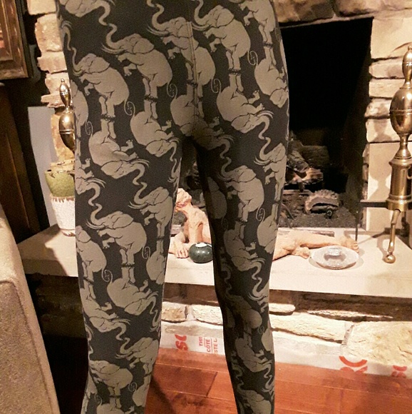Lularoe Unicorn Rare Elephant leggings - Picture 4 of 4