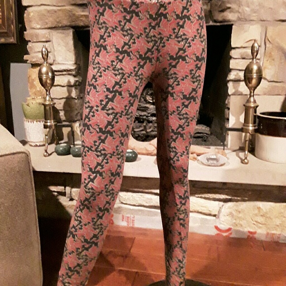 Lularoe Unicorn Rare Red Dragon leggings - Picture 3 of 4