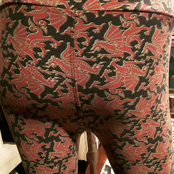 Lularoe Unicorn Rare Red Dragon leggings - Picture 4 of 4