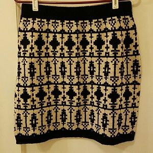 Aztec print skirt