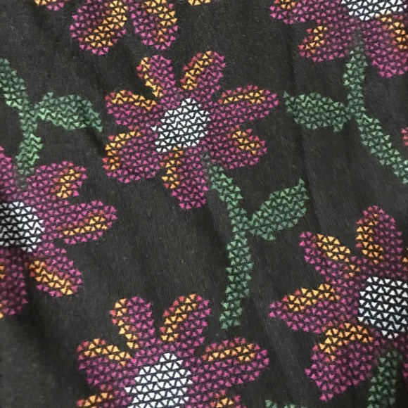 🆕Digital Daisies LuLaRoe TC Leggings - Picture 2 of 4