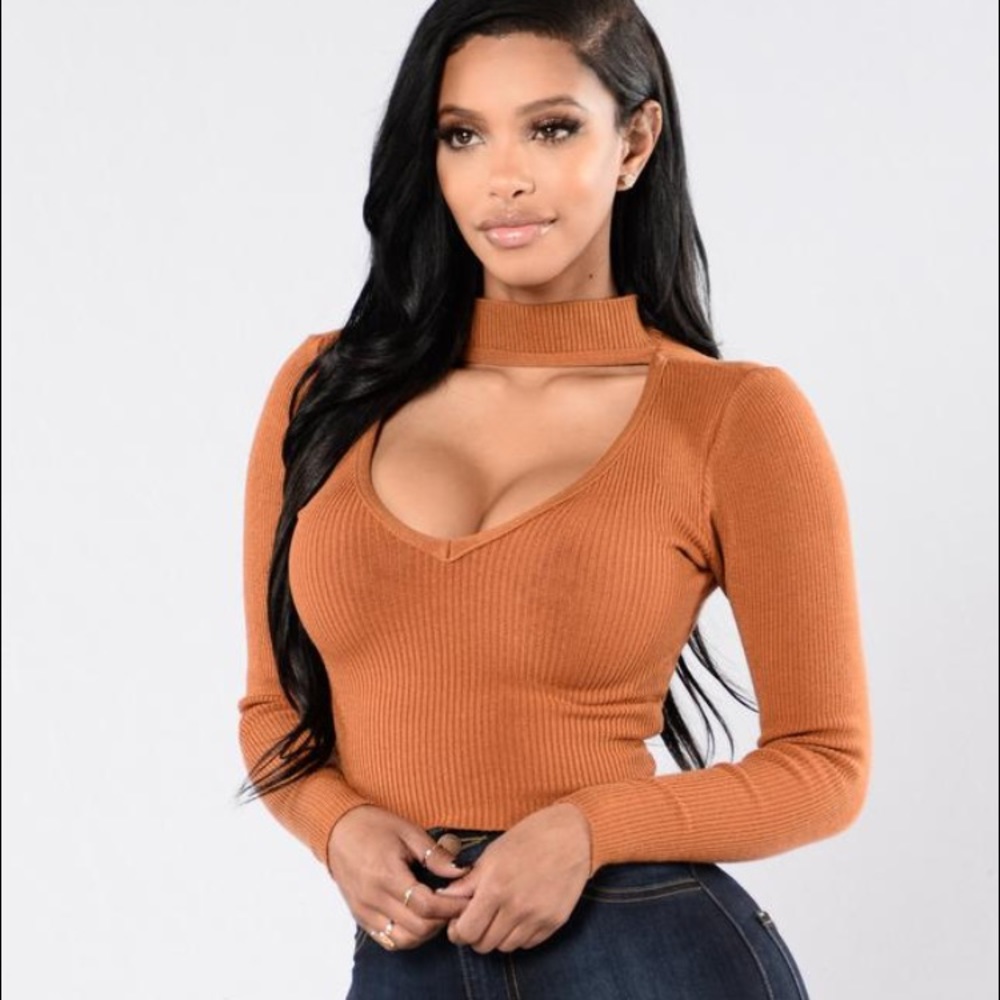 Fashion nova crop top