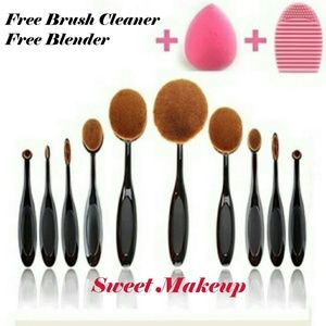 10 pcs Black Oval Makeup Brush Set