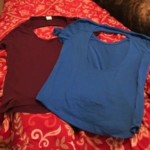 Two open back VS pink tees 🌟last day online 3/3🌟