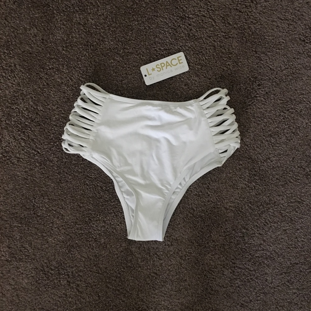 L*Space BNWT Tigress Bottoms (white) SIZE SMALL