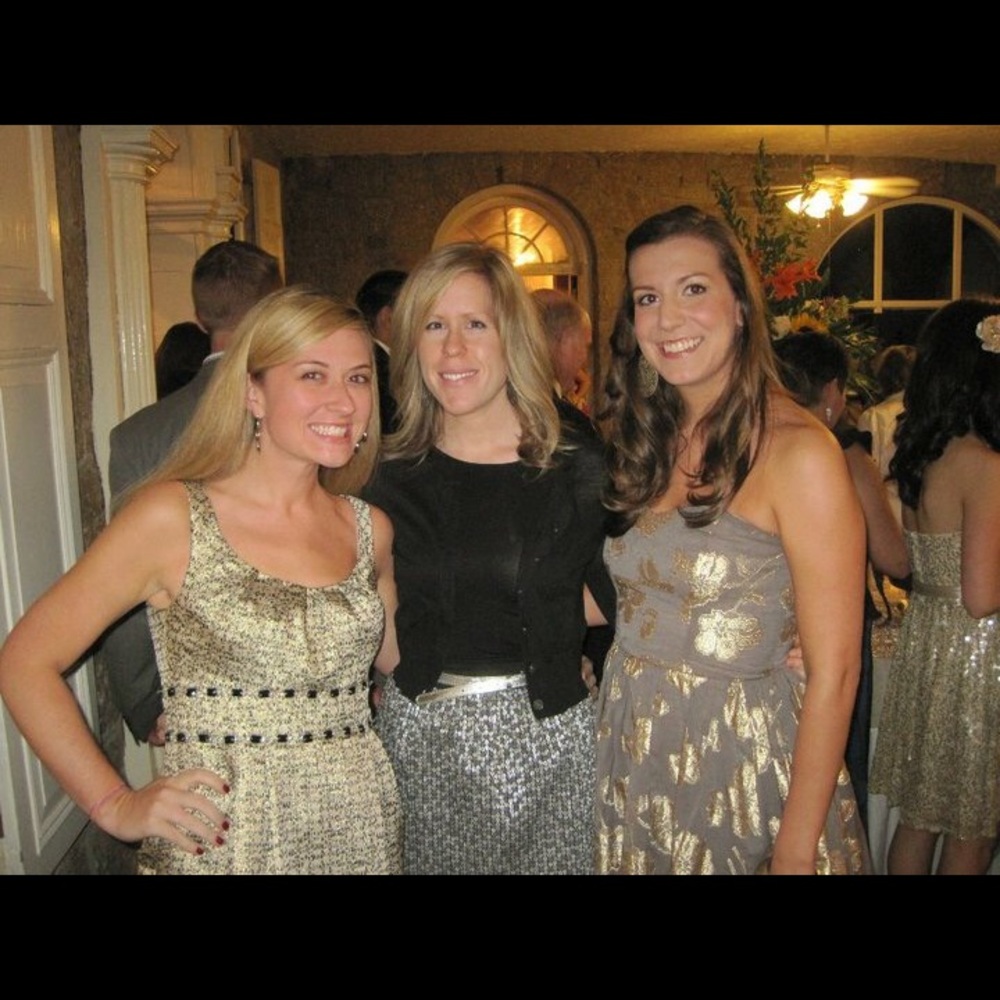 Gold cocktail dress by Karlie - Picture 3 of 3