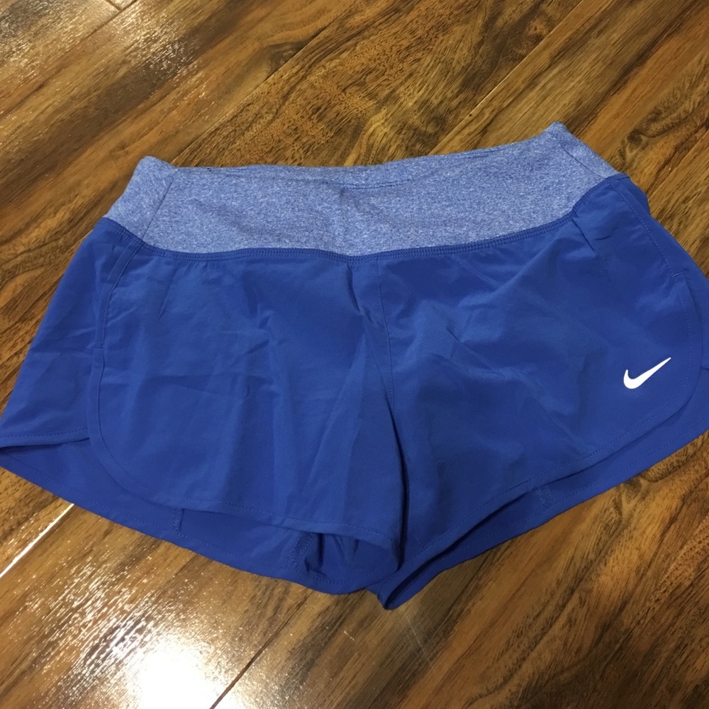 Nike short like new
