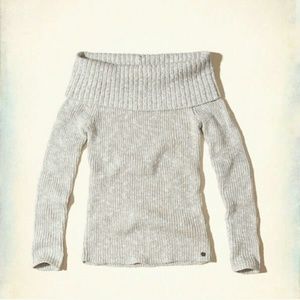 Holister Off the shoulder sweater